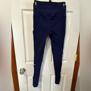 Alo Yoga Navy Leggings with Cutout Laced Sides Size Small